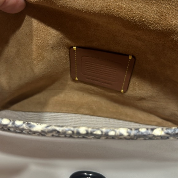 Coach Tabby Soft Leather With Snakeskin Detail Shoulder Bag in Cream - Picture 5 of 11